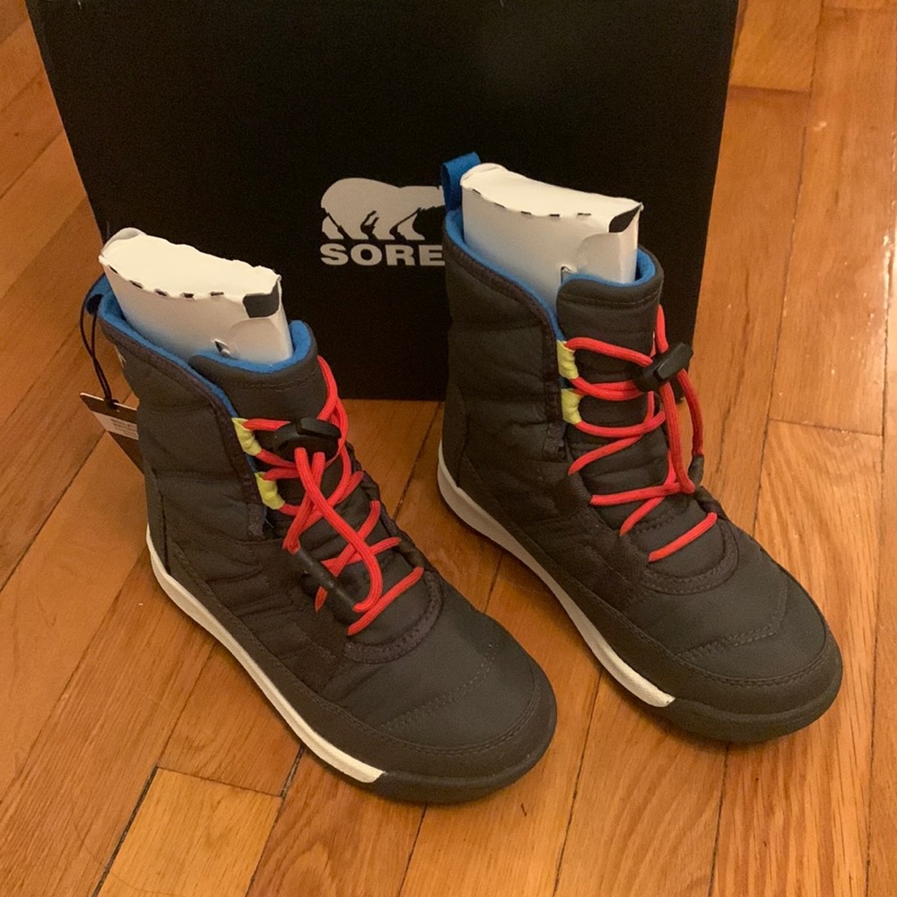 NEW insulated/ Waterproof Sorel Kids boots
